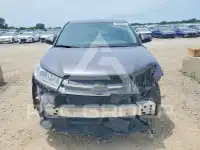 2018 Toyota Highlander photo