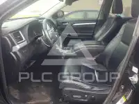 2018 Toyota Highlander photo