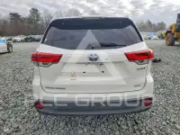 2018 Toyota Highlander фото