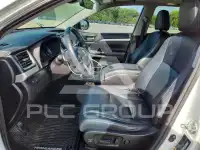 2018 Toyota Highlander photo