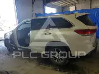 2018 Toyota Highlander фото