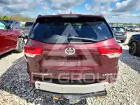 2018 Toyota Highlander photo