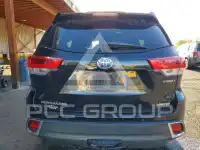 2018 Toyota Highlander photo
