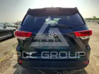 2018 Toyota Highlander фото