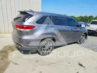 2018 Toyota Highlander фото