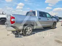 2018 Toyota TUNDRA фото