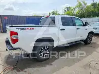 2018 Toyota TUNDRA фото