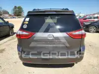 2018 Toyota SIENNA фото