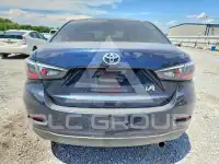 2018 Toyota YARIS фото