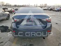 2018 Toyota YARIS фото