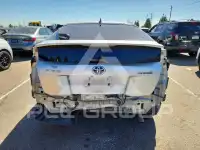 2018 Toyota PRIUS фото