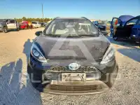 2018 Toyota PRIUS photo