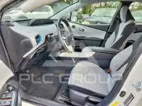 2018 Toyota PRIUS фото
