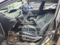 2018 Toyota PRIUS фото