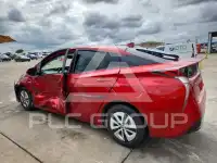 2018 Toyota PRIUS photo