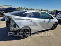 2018 Toyota PRIUS фото