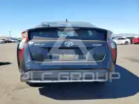 2018 Toyota PRIUS фото