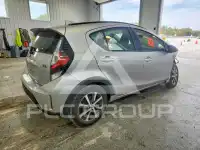 2018 Toyota PRIUS фото