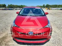 2018 Toyota PRIUS photo