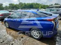 2018 Toyota PRIUS фото