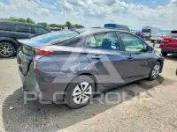 2018 Toyota PRIUS фото