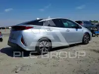 2018 Toyota PRIUS photo
