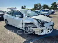 2018 Toyota PRIUS фото