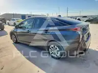 2018 Toyota PRIUS photo