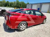 2018 Toyota PRIUS photo
