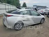 2018 Toyota PRIUS фото