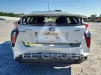 2018 Toyota PRIUS фото