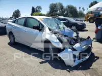 2018 Toyota PRIUS фото