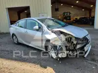2018 Toyota PRIUS фото