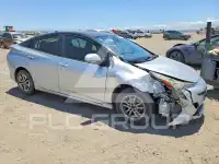 2018 Toyota PRIUS фото