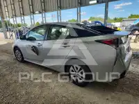 2018 Toyota PRIUS фото