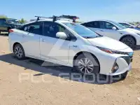 2018 Toyota PRIUS фото
