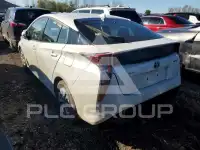 2018 Toyota PRIUS photo