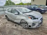2018 Toyota PRIUS фото