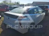 2018 Toyota PRIUS photo