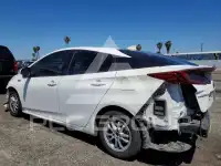 2018 Toyota PRIUS фото