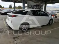 2018 Toyota PRIUS фото