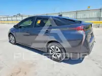 2018 Toyota PRIUS фото