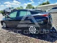 2018 Toyota PRIUS photo