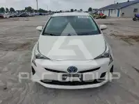 2018 Toyota PRIUS фото