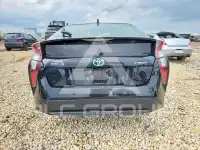 2018 Toyota PRIUS photo