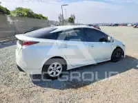 2018 Toyota PRIUS фото