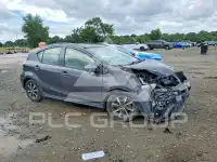 2018 Toyota PRIUS фото