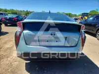2018 Toyota PRIUS photo