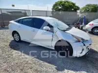 2018 Toyota PRIUS фото