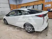 2018 Toyota PRIUS фото